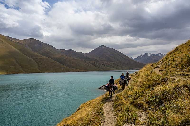 Explore the Kol-Ukok  Lake 